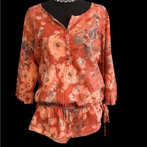 Vintage-Inspired Floral Print Button-Front top with Drawstring Waist